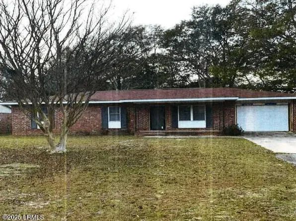 1605 Clinton St, Barnwell, SC 29812