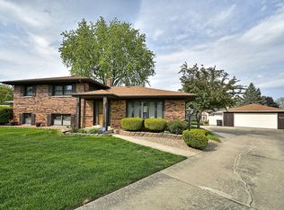 2324 185th Pl, Lansing, IL 60438