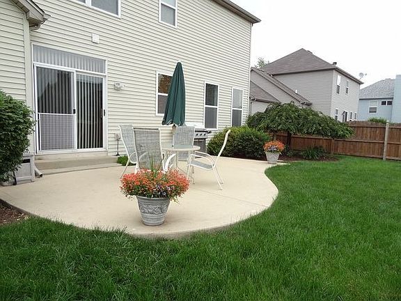 5th image of 25545 W Cinnamon Ct