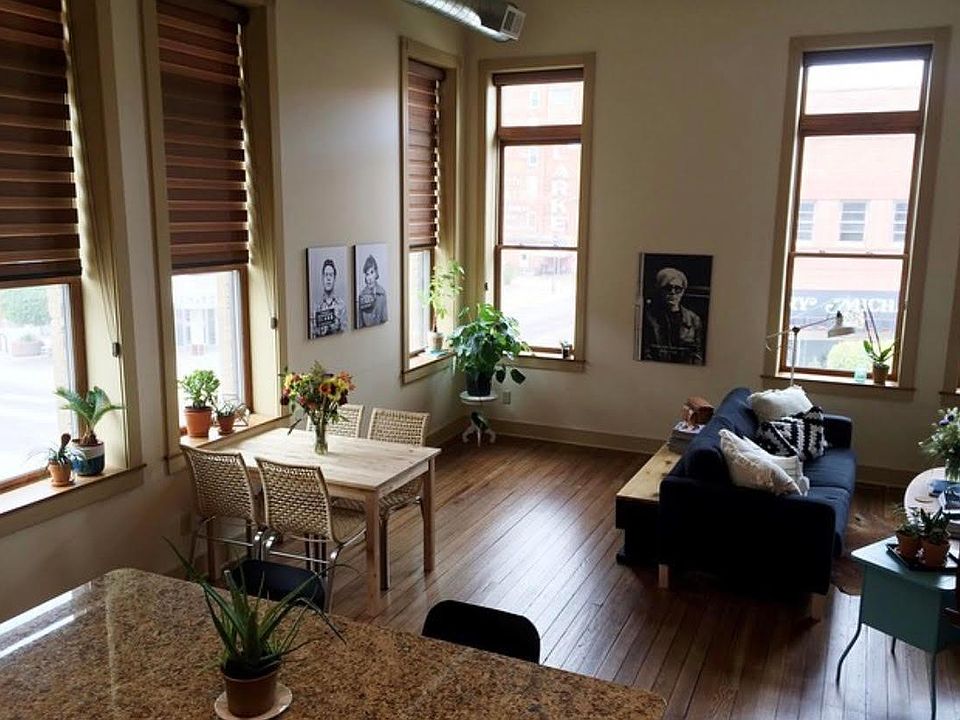 Great views of downtown!