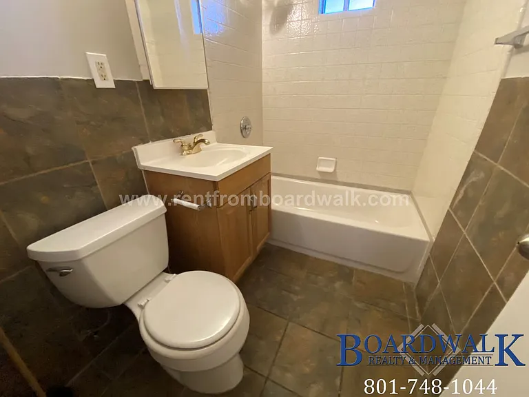2527 E Valley View Ave — Photo 10