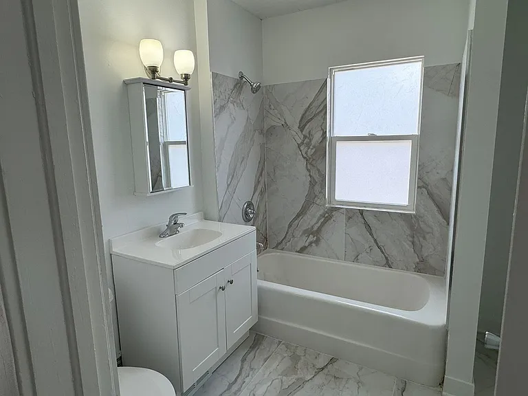 6435 21st Ave — Photo 17