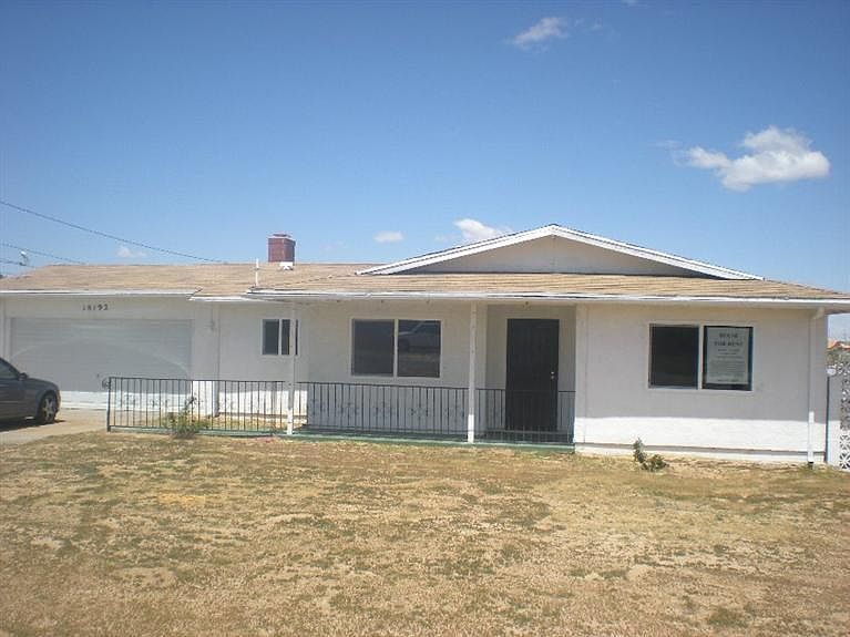 1st image of 18192 Eucalyptus St