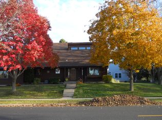 7301 Sawmill Rd, Madison, WI 53717