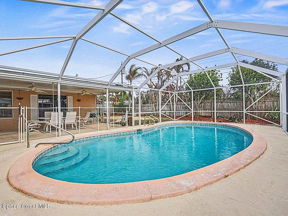 4th image of 1199 Yacht Club Blvd