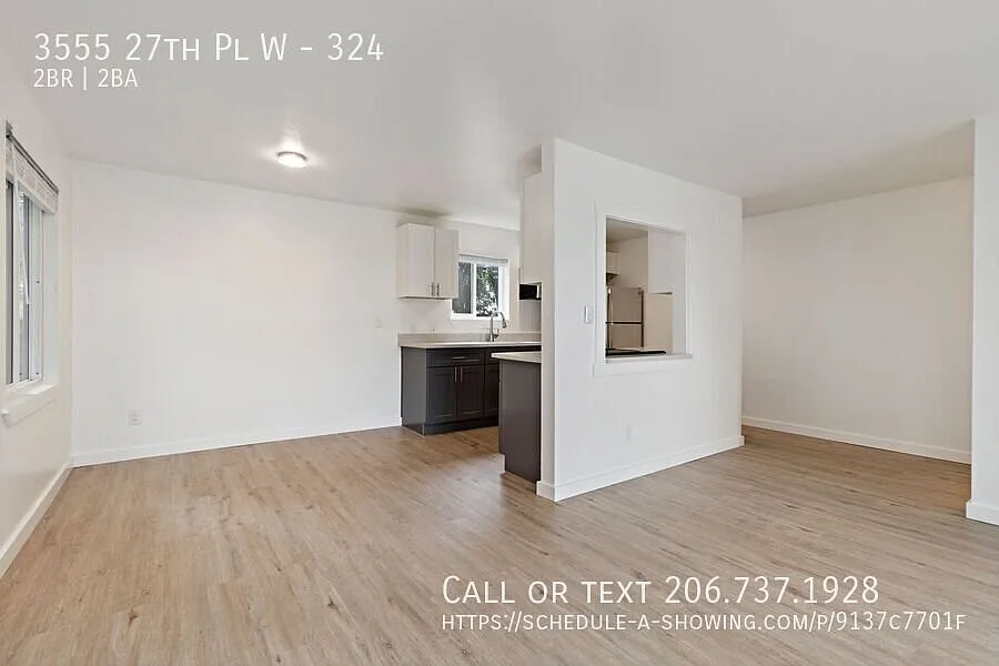 Massive 2-Bedroom Apartment with a Water View in the Heart of Magnolia — Photo 3