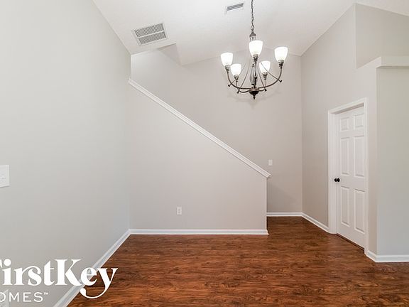 5th image of 3760 Arava Dr