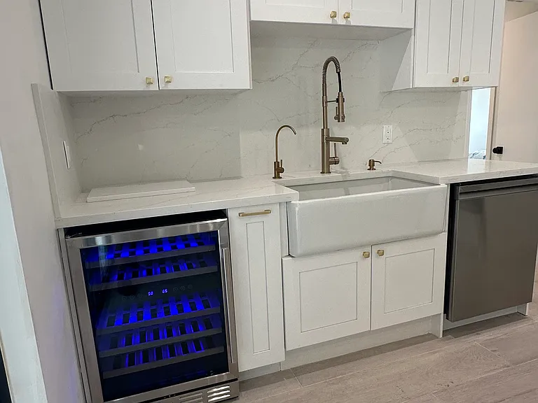 355 Henderson Ct — Photo 14