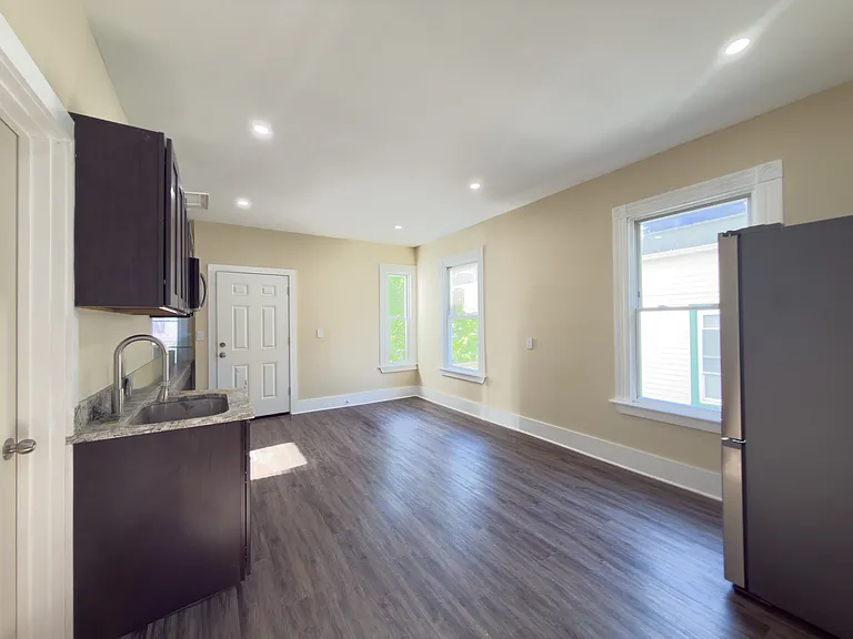 23 Tilton St #2 — Photo 12