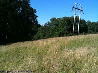 961 & 963 Canyon Cv, Morgantown, WV 26508