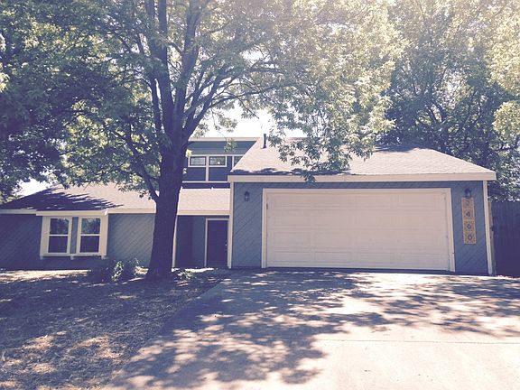 2nd image of 2460 N East Oaks Dr