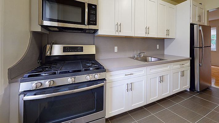 2nd image of 56 Arlo Rd APT 2A