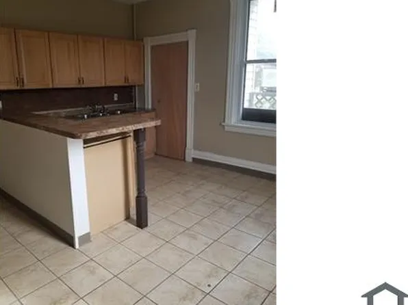 6640 Deary St, Pittsburgh, PA 15206