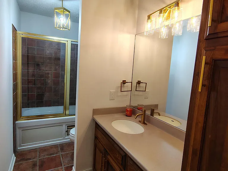 3129 Glen Flora Way — Photo 7