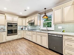 2112 Old Mill Rd, Wall Township, NJ 08750