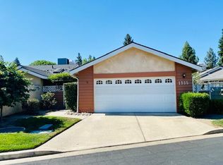 1335 E Castleview Ave, Visalia, CA 93292