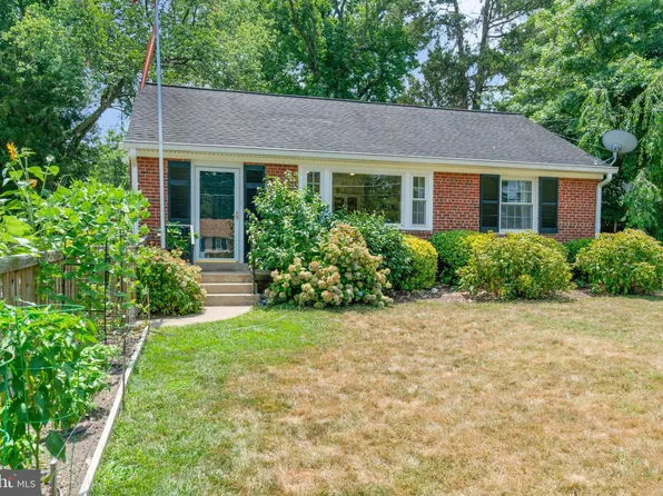 1805 Shenandoah Rd, Alexandria, VA 22308