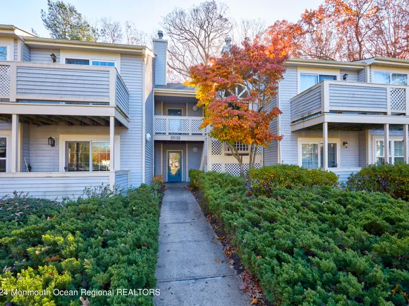 31 Chinkaberry Court, Howell, NJ 07731