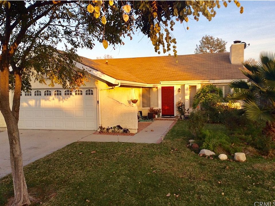 1st image of 27574 Cherry Creek Dr