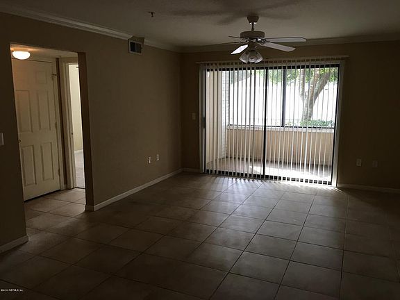 5th image of 440 Timberwalk Ct APT 915