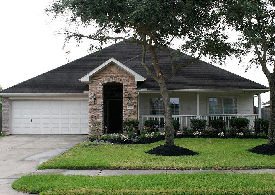 1st image of 22107 Emerald Run Ln
