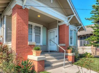 2411 37th St, Galveston, TX 77550