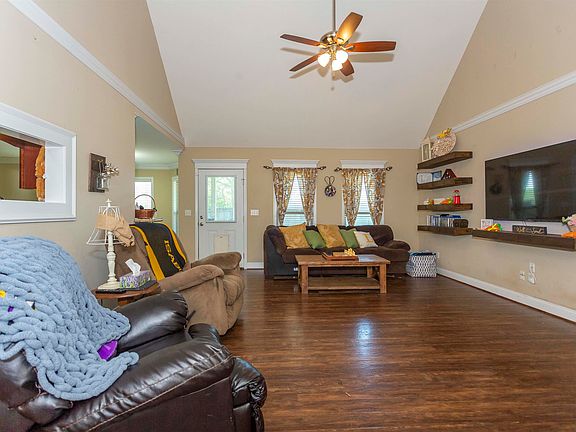 4th image of 7045 County Road 5009