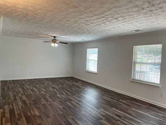 2nd image of 252 Shallowford Dr