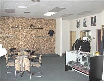 3rd image of 5147 Warrensville Center Rd
