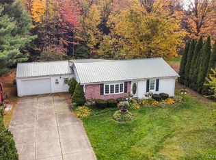 2513 Marshfield Rd, Lawtons, NY 14091