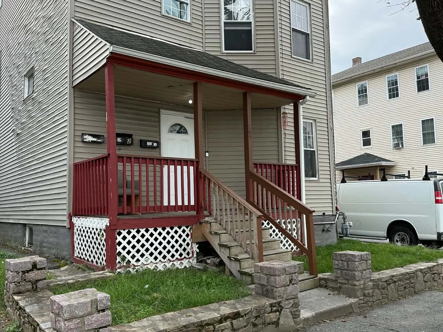 4 bed, 2.0 bath, 1453 sqft, $2,750 — Photo 1