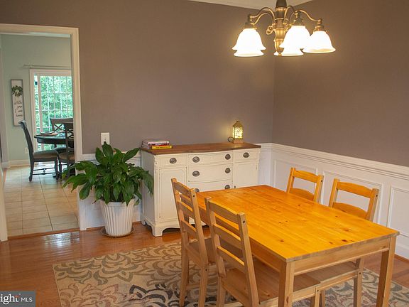 3rd image of 9179 Laurel Highlands Pl