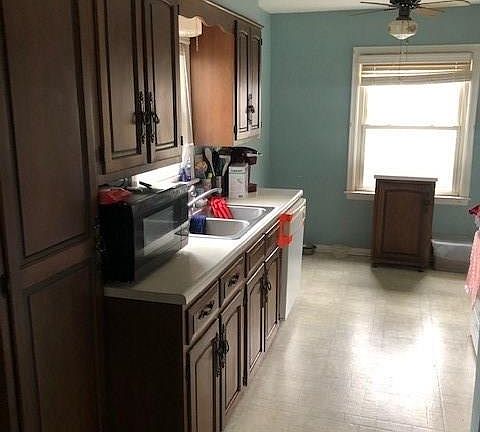 355 Rogers Rd Adrian Mi 49221 Zillow