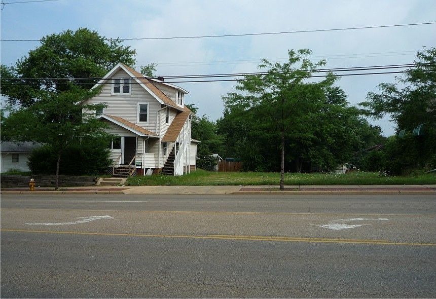 1st image of 1185 E Tallmadge Ave