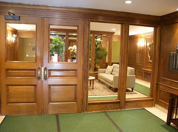3rd image of 51 Old Oak Dr APT 415