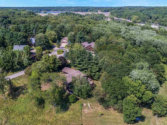 5th image of 5 Woodland Hts NE