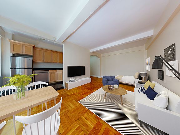 2nd image of 141 E 56th St APT 6B