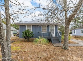 210 NE 74th St, Oak Island, NC 28465
