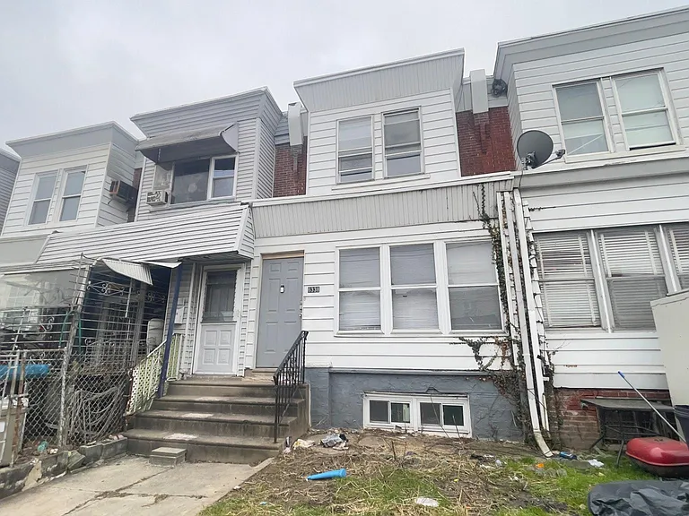 Kingsessing Ave — Photo 12