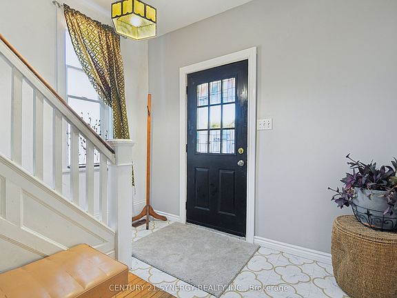 4th image of 35 Norma St S