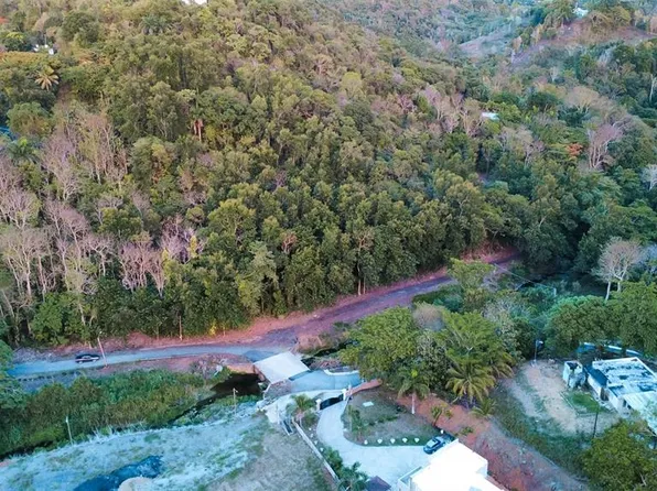 Carr 853 BARRAZAS #KM 7.4, CAROLINA, PR 00987