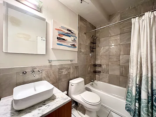 Rented by Mae Equities | media 5