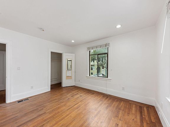 3rd image of 1399 Vallejo St