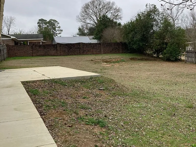 311 Dixie Dr — Photo 22