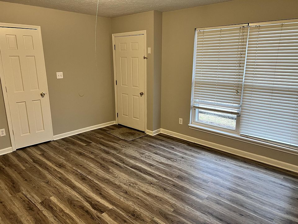 10207 Seatonville Rd, Louisville, KY 40291 Zillow