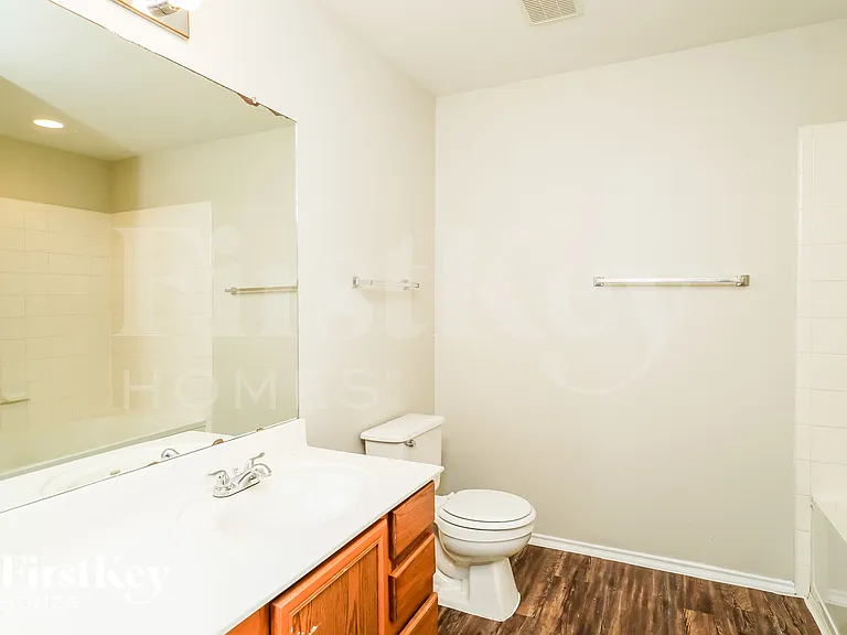6026 Ironmill Crk — Photo 12