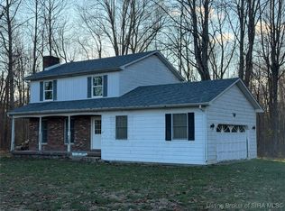 8543 N Jake Gayle Road, Commiskey, IN 47227