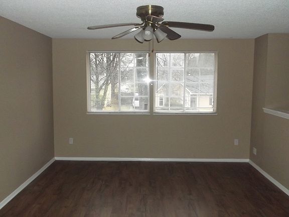 5th image of 4317 Park Forest Dr