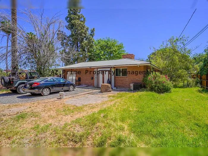 351 E Encanto Dr — Photo 47