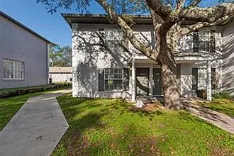 3 bed, 2.5 bath, 1368 sqft, $1,850 — Photo 1